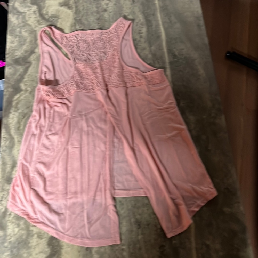 Graphic Tank Top!